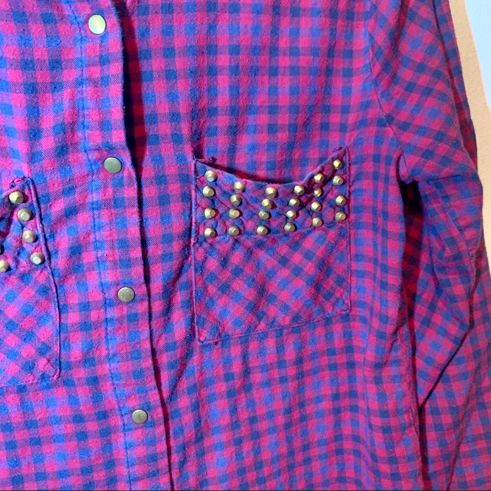 Plaid button up - Picture 3 of 3